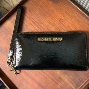 Michael Kors wristlet